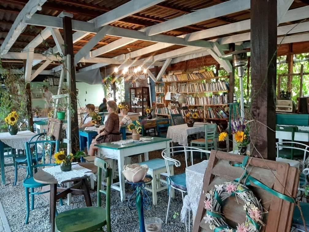 Piac Vendeghaz Hotel Kaptalantoti Ngoại thất bức ảnh
